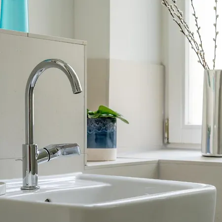 33 Efg Schoenhauser Allee Mit Balkon *