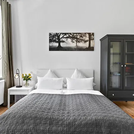 33 Efg Schoenhauser Allee Mit Balkon 아파트 베를린