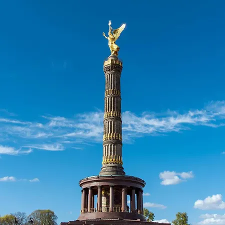 아파트 33 Efg Schoenhauser Allee Mit Balkon *