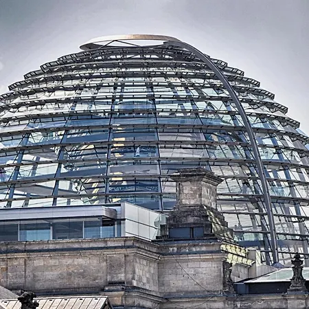 33 Efg Schoenhauser Allee Mit Balkon Appartement *