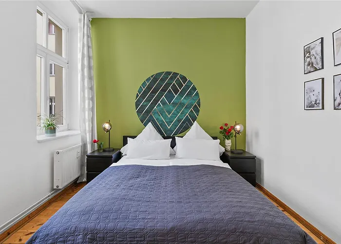 דירה 33 Efg Schoenhauser Allee Mit Balkon