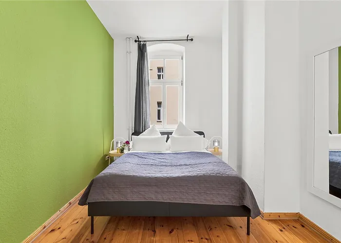 דירה 33 Efg Schoenhauser Allee Mit Balkon ברלין