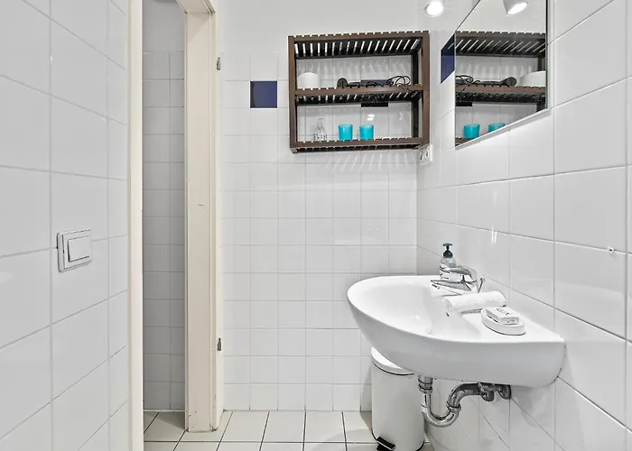 דירה 33 Efg Schoenhauser Allee Mit Balkon