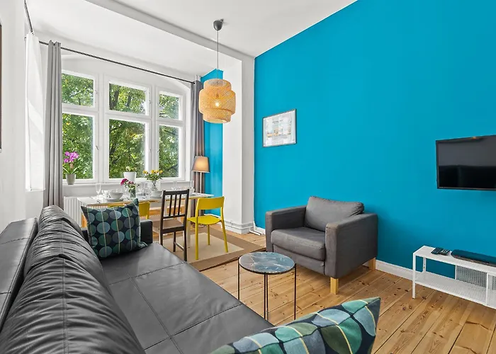 33 Efg Schoenhauser Allee Mit Balkon