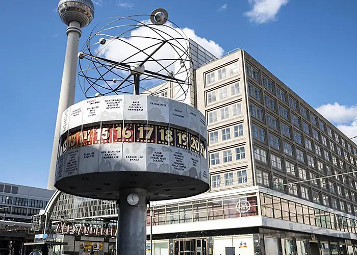 דירה 33 Efg Schoenhauser Allee Mit Balkon ברלין