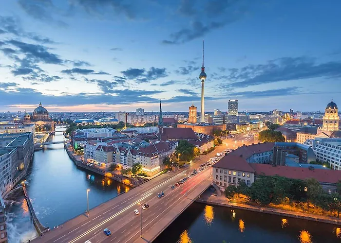 33 Efg Schoenhauser Allee Mit Balkon Berlin