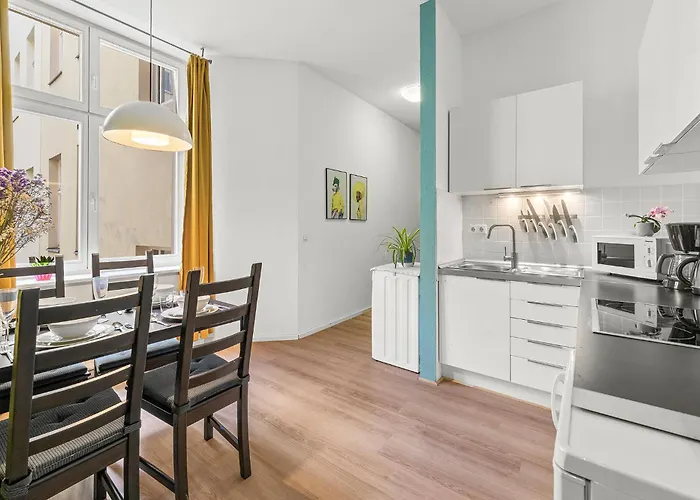 33 Efg Schoenhauser Allee Mit Balkon