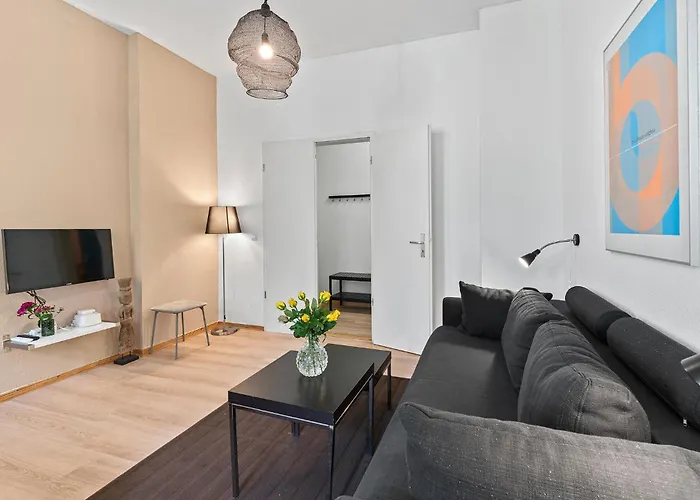 33 Efg Schoenhauser Allee Mit Balkon Apartamento *