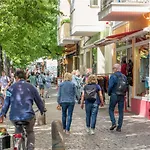 33 Efg Schoenhauser Allee Mit Balkon *