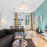 33 Efg Schoenhauser Allee Mit Balkon Lägenhet *