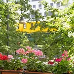 33 Efg Schoenhauser Allee Mit Balkon Apartment *