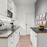 33 Efg Schoenhauser Allee Mit Balkon Berlin