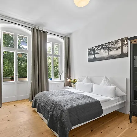33 Efg Schoenhauser Allee Mit Balkon Apartamento *
