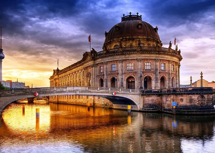 33 Efg Schoenhauser Allee Mit Balkon * Berlin